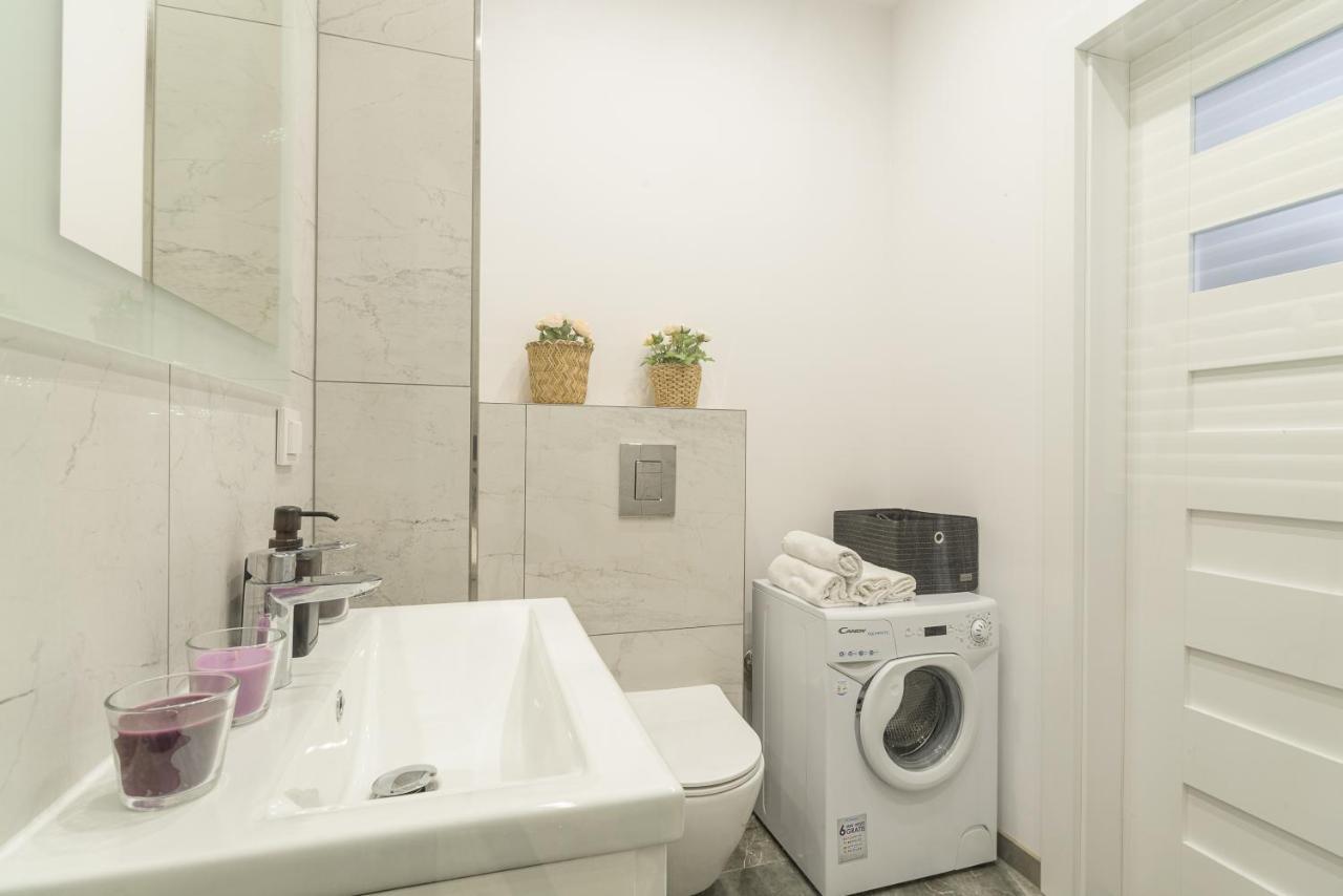 Lumina Cozy Apartments Manufaktura Λοτζ Εξωτερικό φωτογραφία